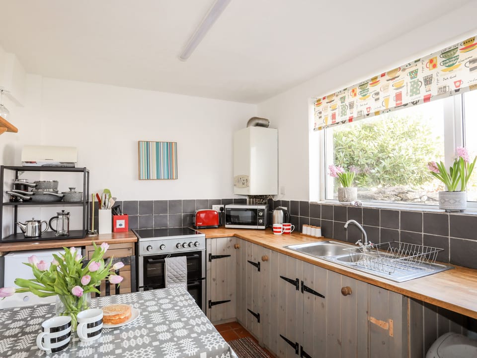 Cottage | Interior