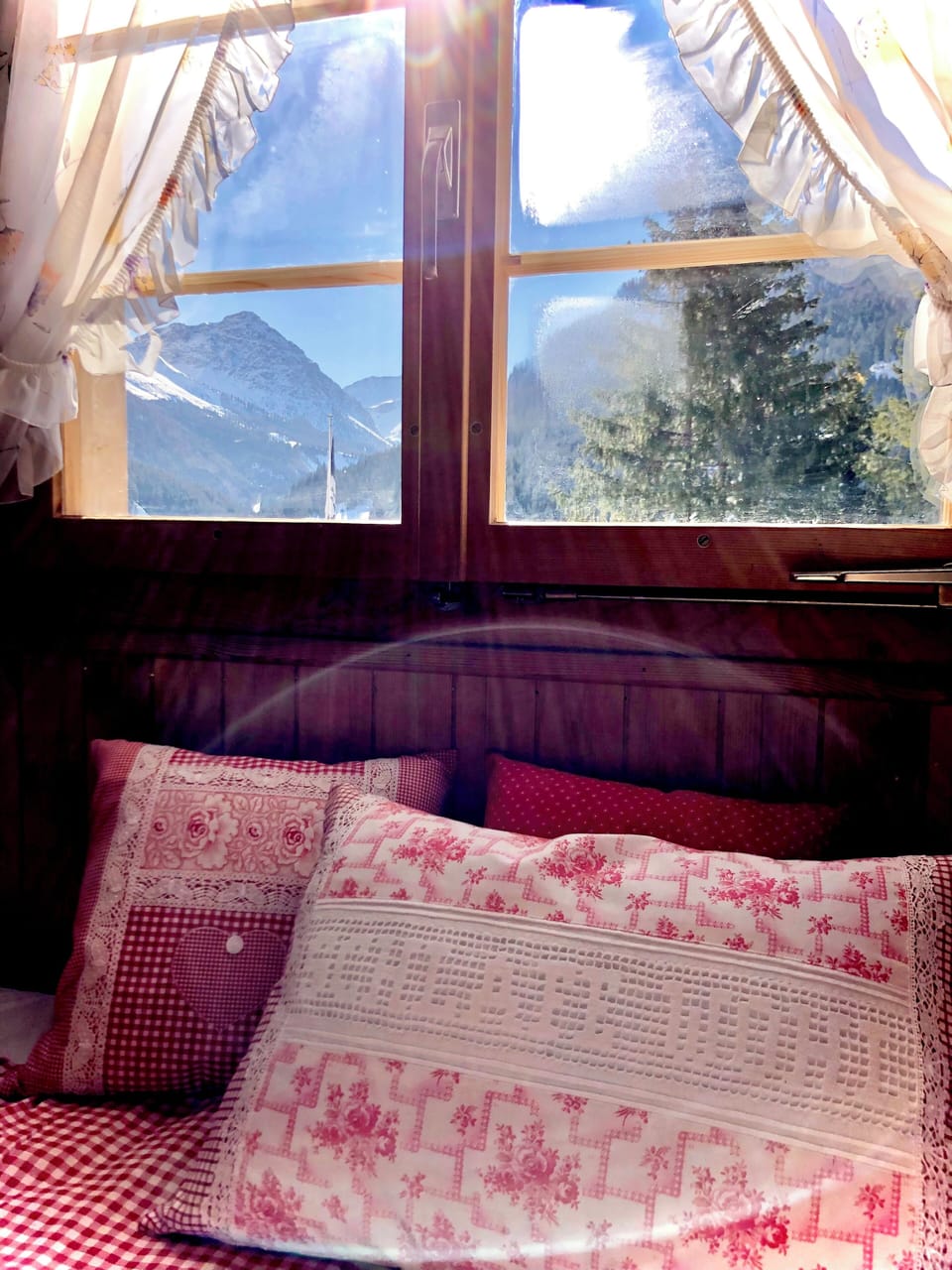 Chalet, 3 Bedrooms, Smoking, Balcony | 3 bedrooms