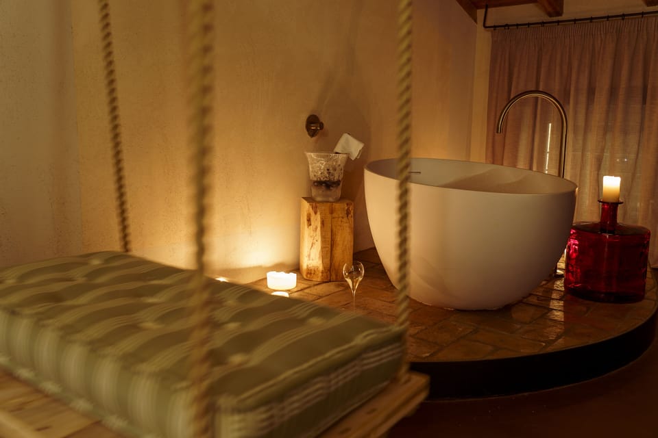 Premium bedding, down comforters, pillowtop beds, minibar