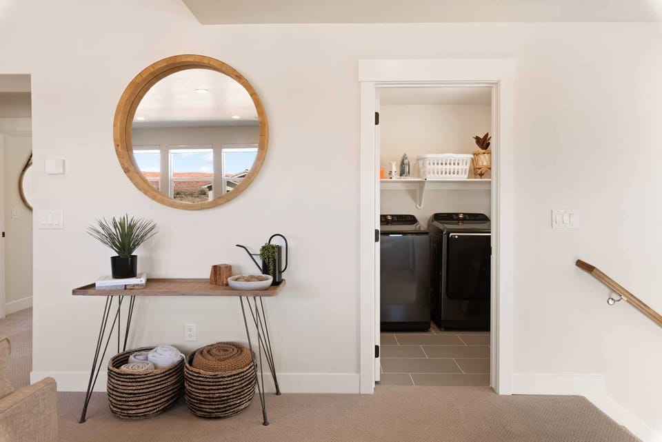Deja View by RedAwning Apartment in Washington