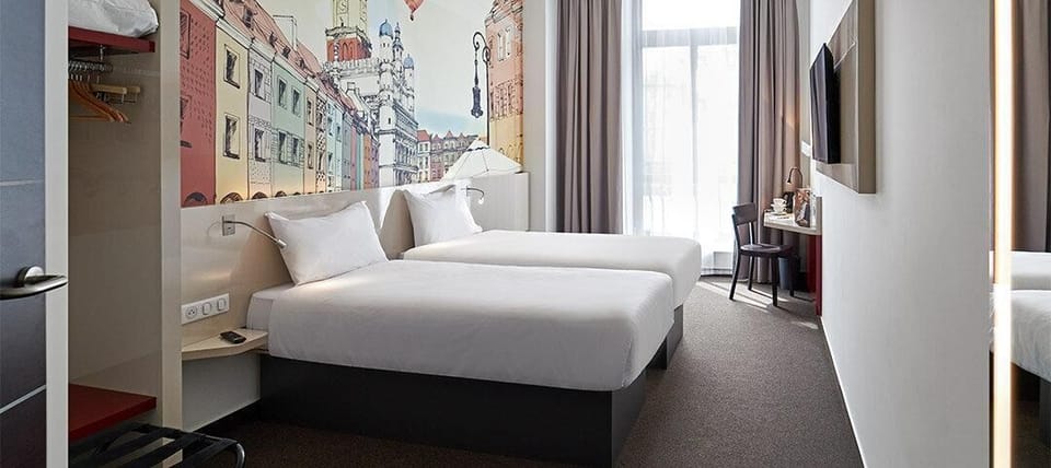 Standard Twin Room | Desk, laptop workspace, soundproofing, WiFi (free)