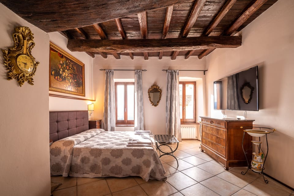 Luxury Double Room | Frette Italian sheets, premium bedding, desk, laptop workspace