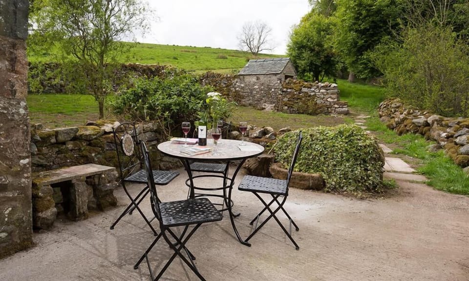 Cottage | Interior