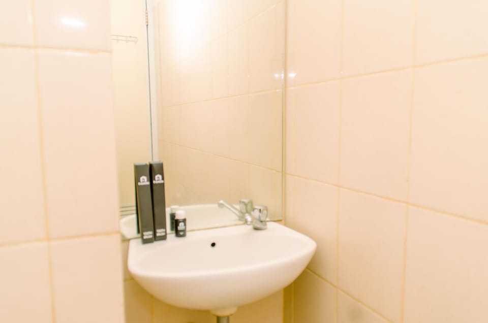 Nice And Elegant 2Br At Serpong Greenview Apartment Apartment in Indonesia