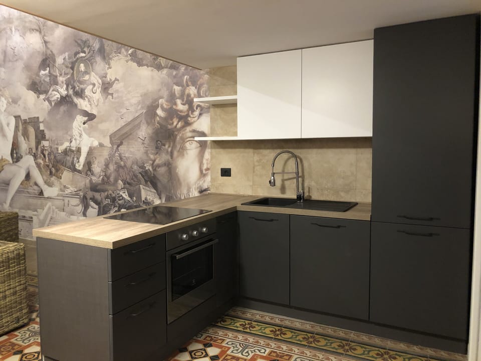 Exclusive Studio Suite | Private kitchen