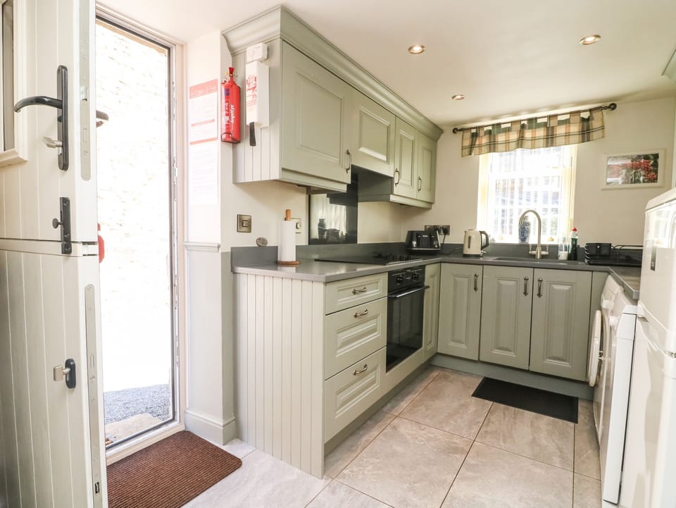 Cottage | Interior