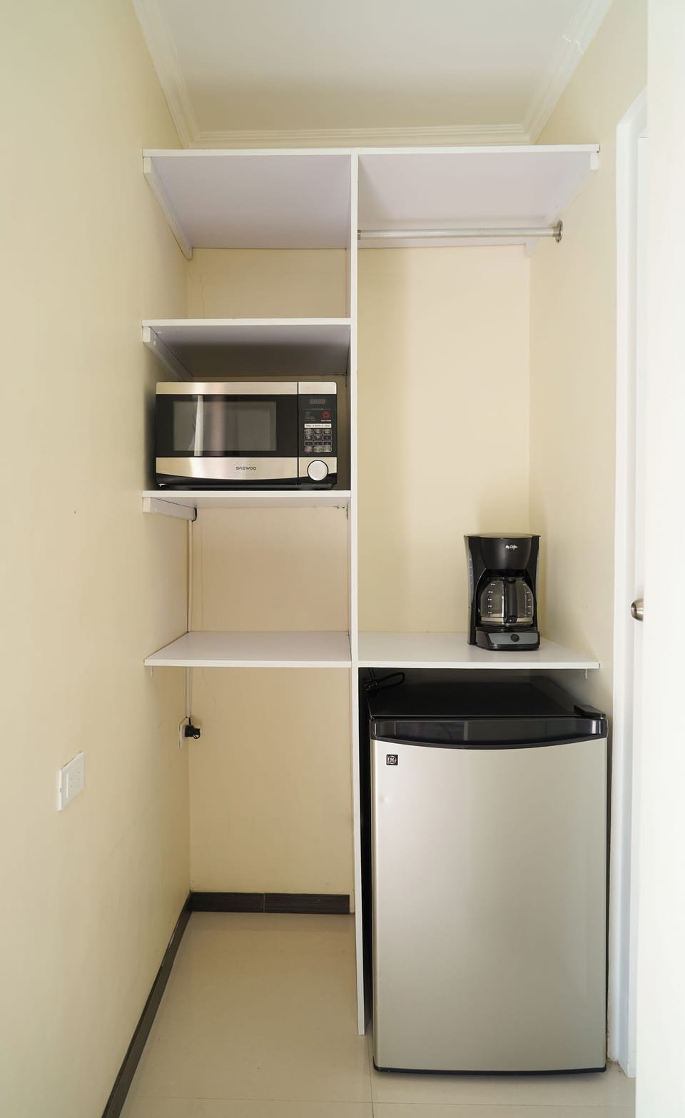 Basic Studio (#11) | Iron/ironing board, free WiFi, bed sheets