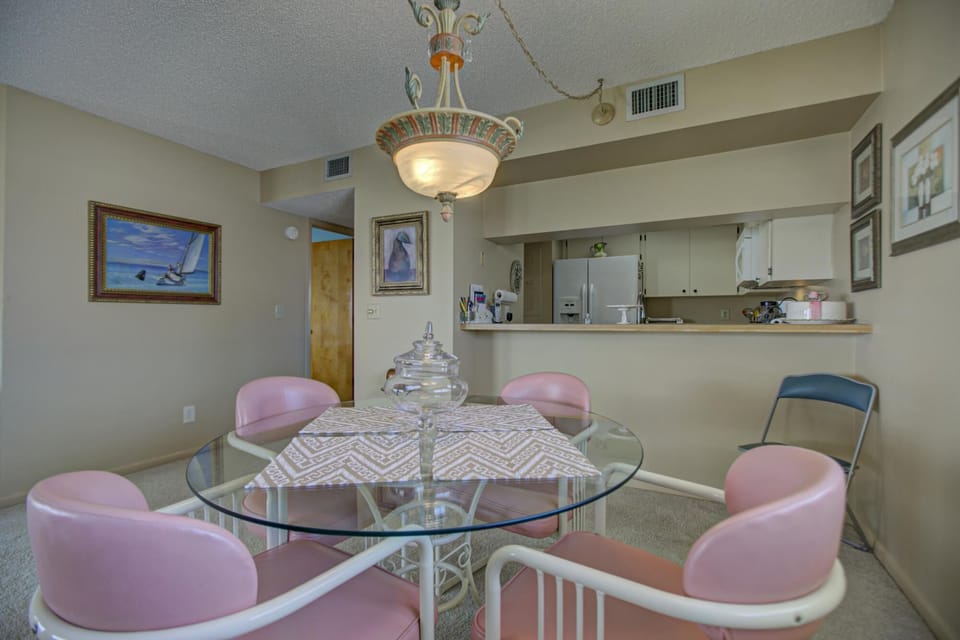 House | 2 bedrooms, iron/ironing board