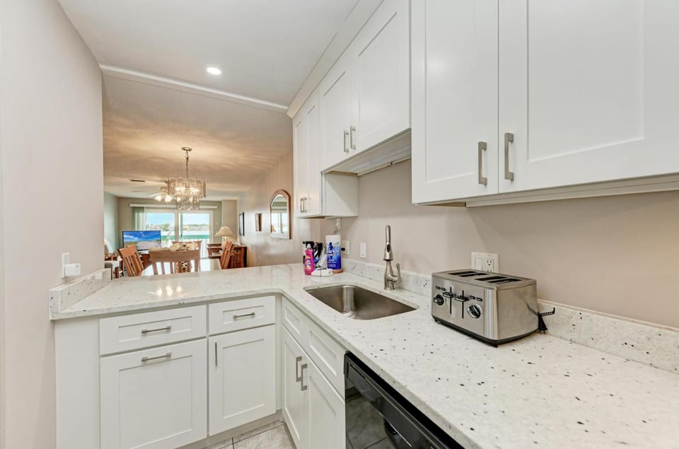 House | 2 bedrooms, iron/ironing board