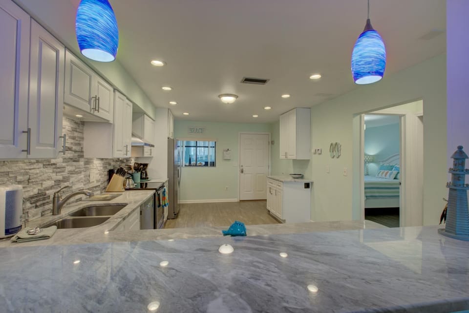 House | Private kitchen | Toaster, highchair, blender, paper towels