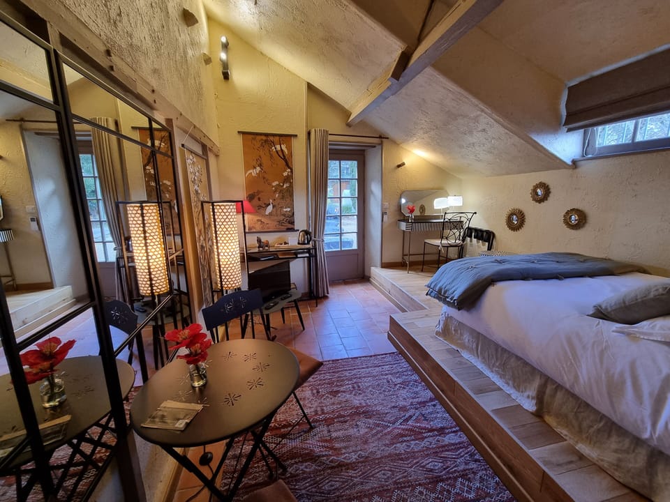 Honeymoon Room, 1 Bedroom | 1 bedroom, free WiFi, bed sheets