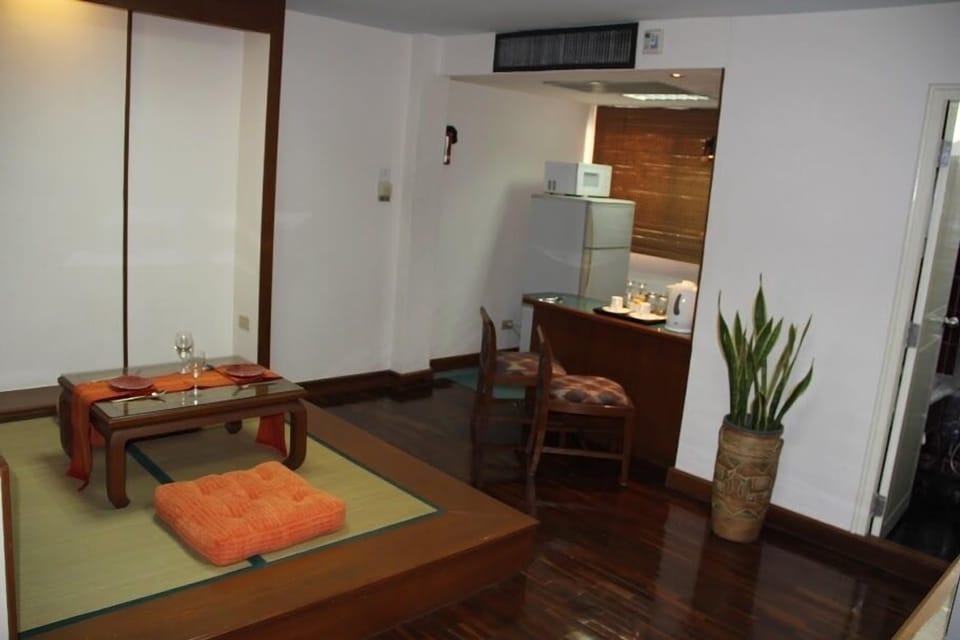 1 bedroom, in-room safe, blackout drapes, free WiFi