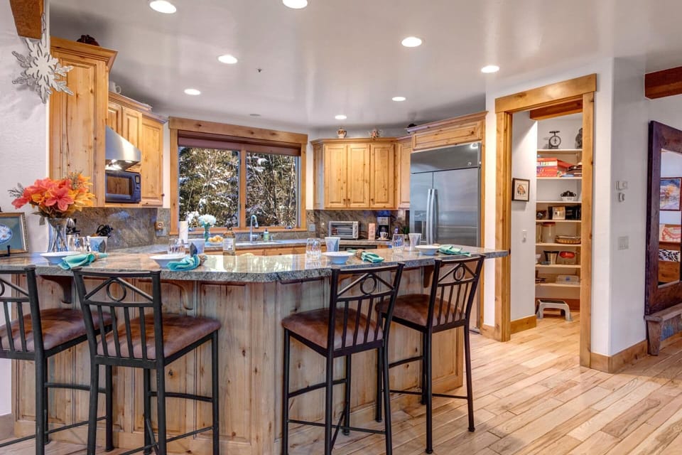 Villa, 4 Bedrooms (Hot Tub, Sleeps 14 (PGE-2413)) | Private kitchen | Fridge, microwave, oven, stovetop