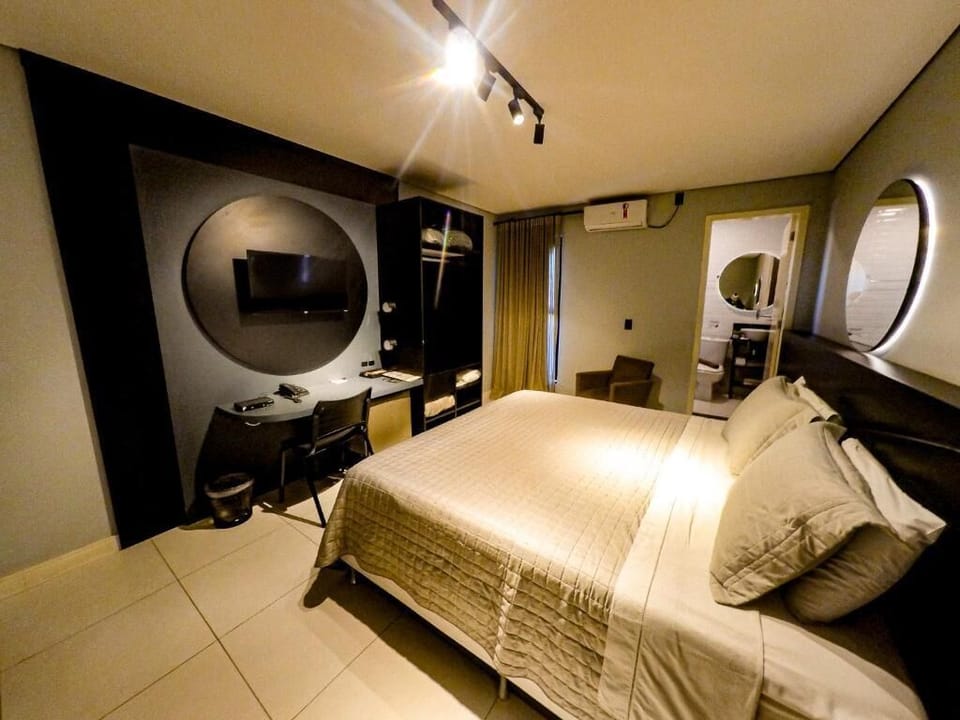 Double Room | Individually decorated, individually furnished, desk, free WiFi
