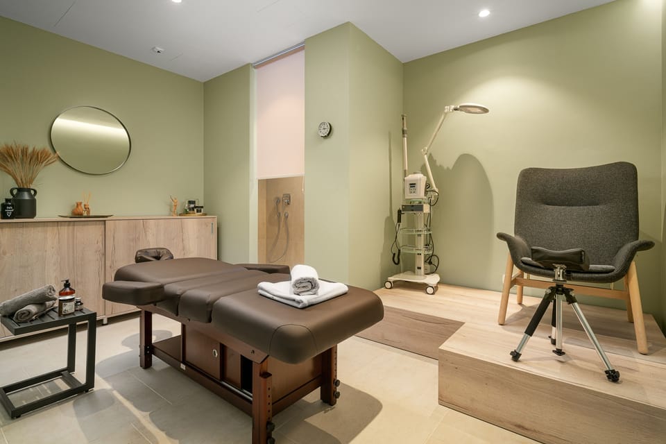 Turkish bath, body treatments, facials, manicures and pedicures