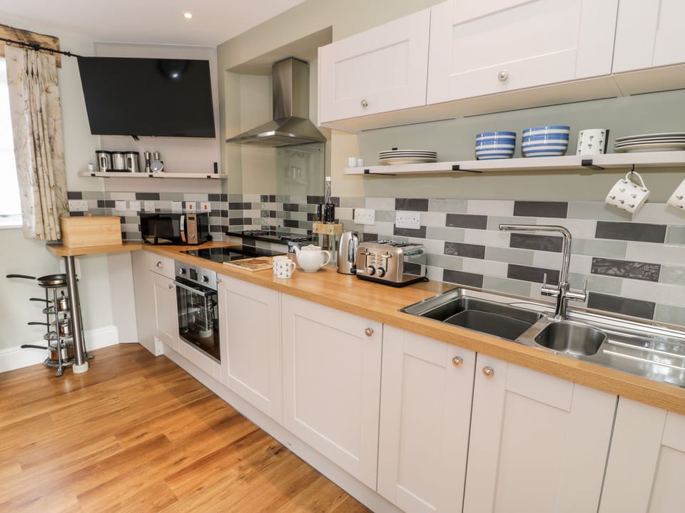 Cottage | Interior