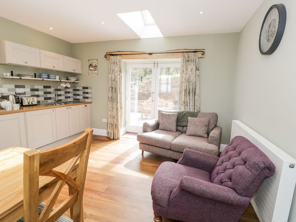 Cottage | Interior