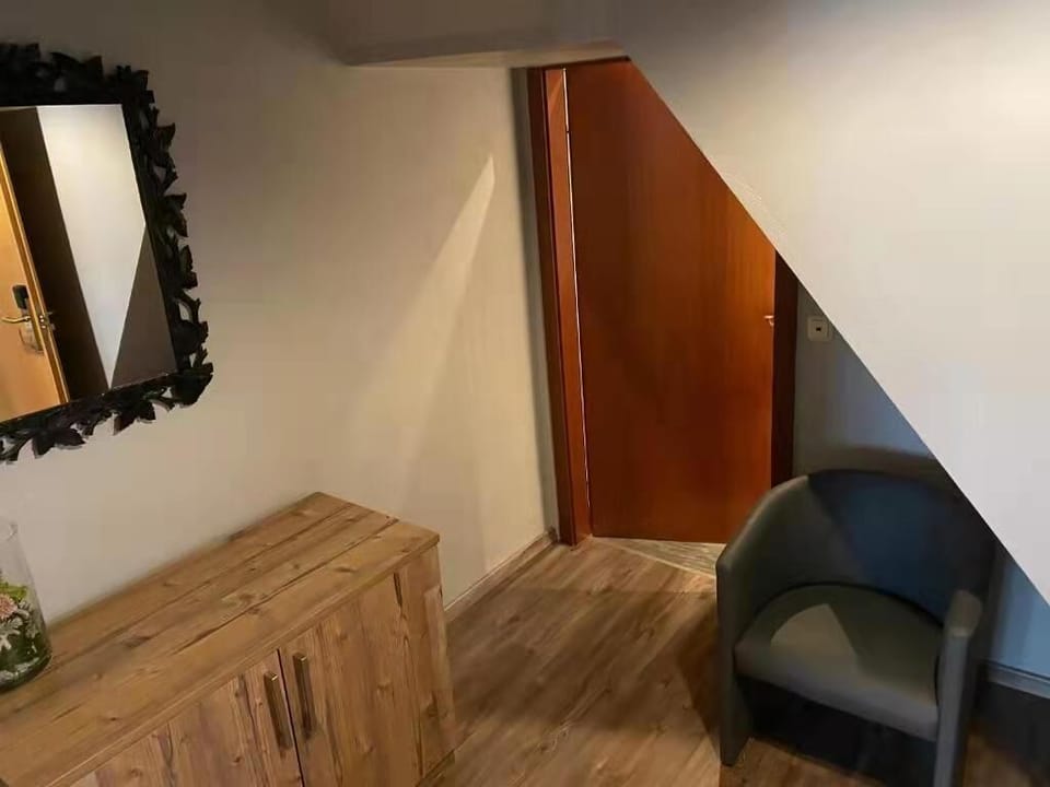 Exclusive Double Room | Travel crib, free WiFi, bed sheets