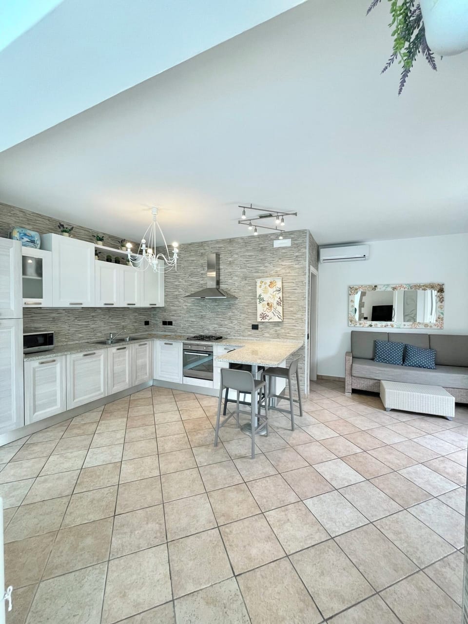 Villa, 3 Bedrooms, Private Pool, Garden View | Interior