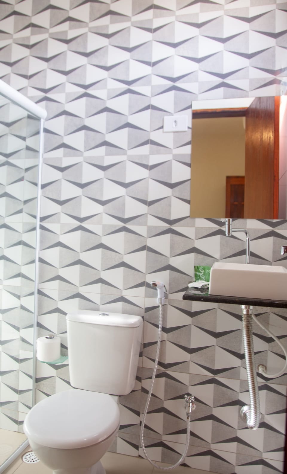 Premium Double or Twin Room | Bathroom | Shower, towels