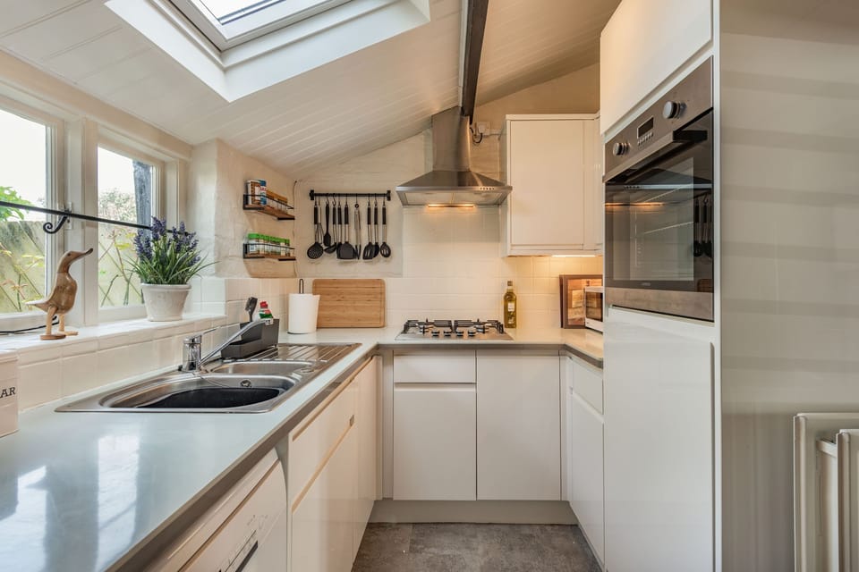 Cottage | Interior