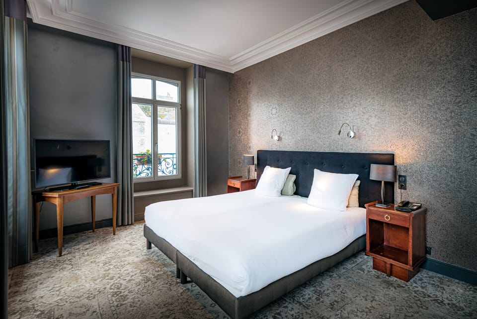 Superior Room | Premium bedding, desk, cribs/infant beds, free WiFi