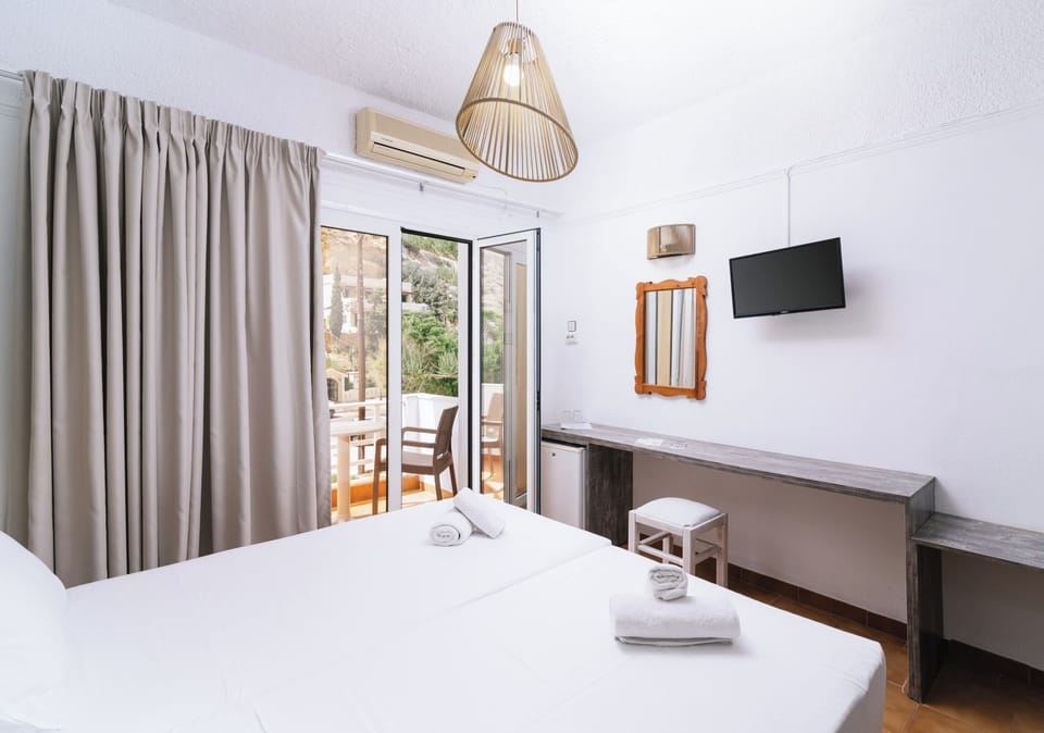 Classic Double or Twin Room | Premium bedding, Select Comfort beds, individually decorated, free WiFi