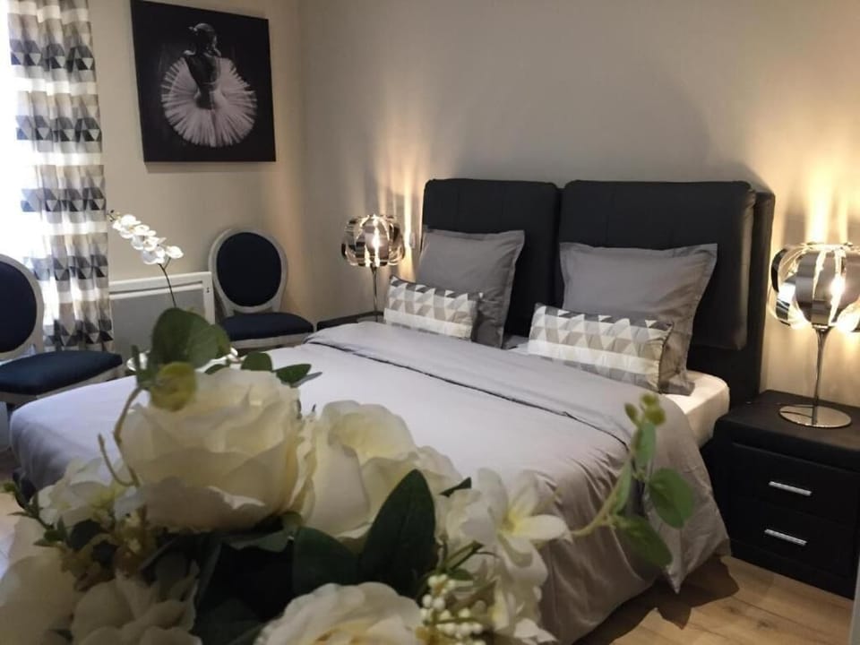 Deluxe Double Room, Courtyard View | Free WiFi