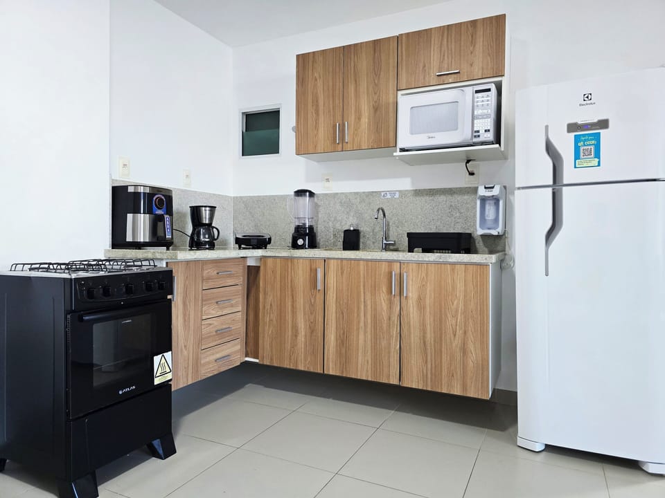 Apartment | Private kitchen | Microwave, blender, cookware/dishes/utensils, freezer