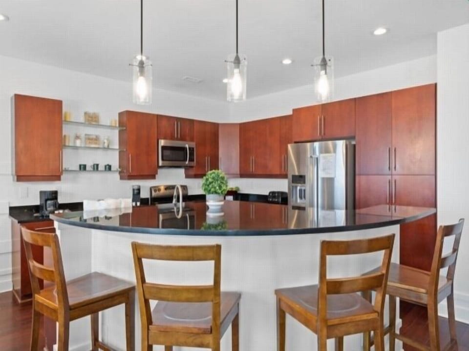 Townhome, 6 Bedrooms | Private kitchen | Fridge, microwave, oven, dishwasher