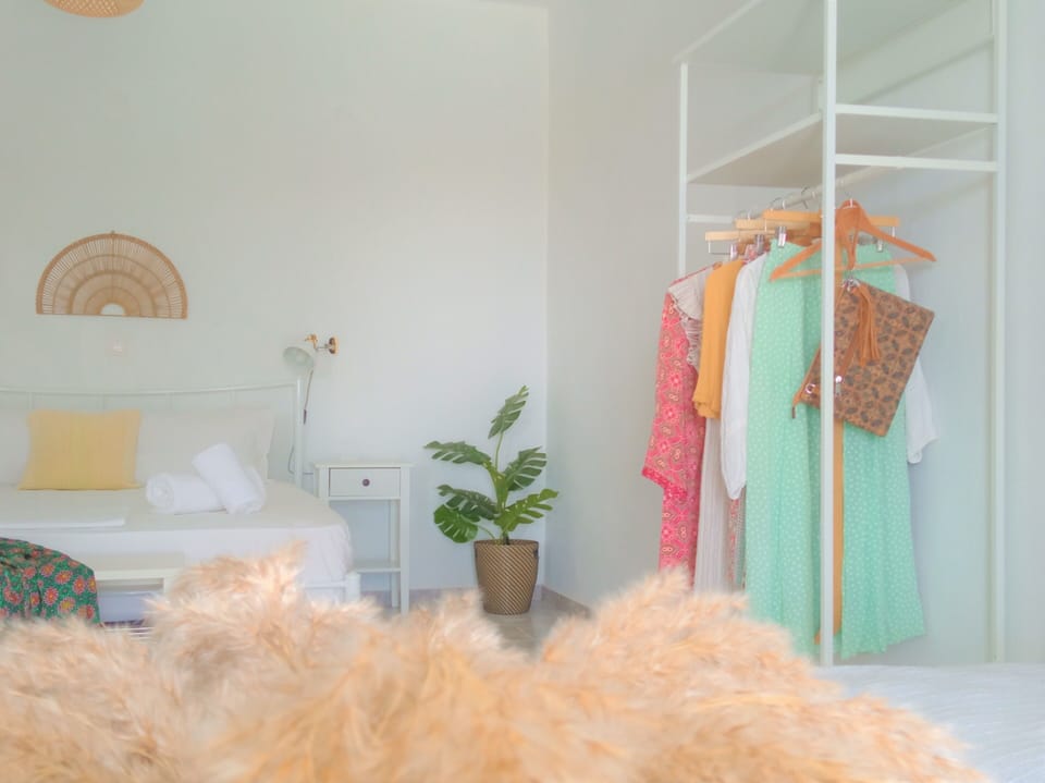 Superior Double Room | Soundproofing, free WiFi, bed sheets