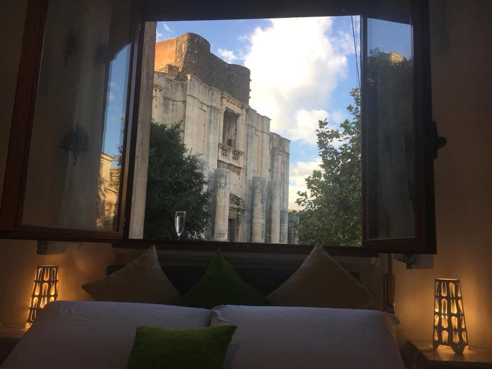 Romantic Suite, 1 Bedroom, City View | Premium bedding, in-room safe, soundproofing