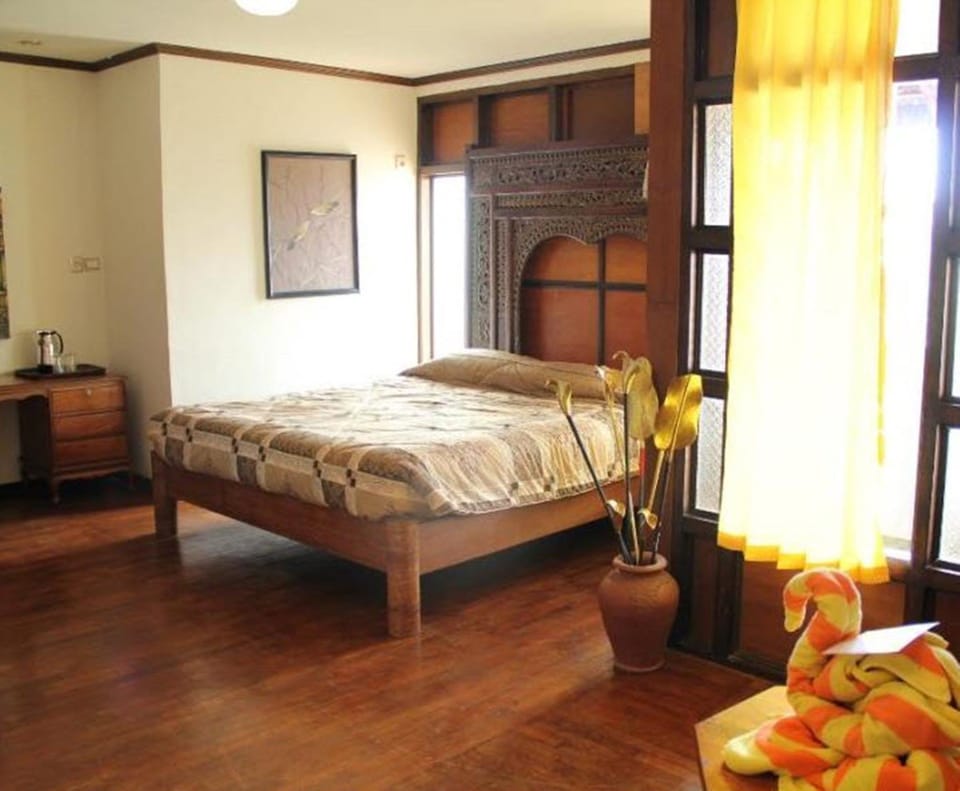Standard Room | In-room safe, desk, wheelchair access