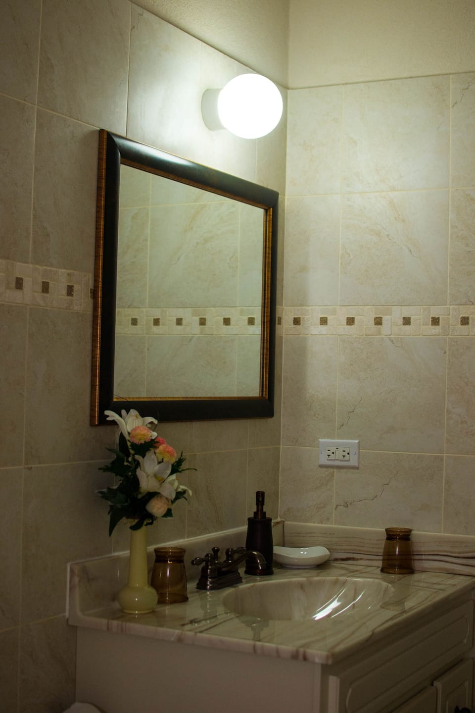 Bathroom sink
