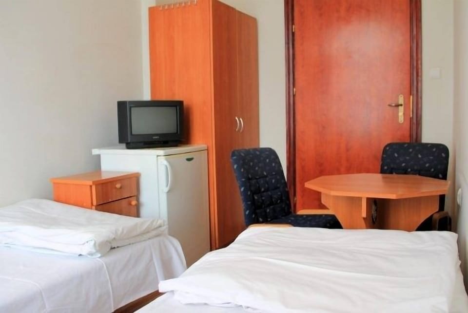 Desk, iron/ironing board, free WiFi