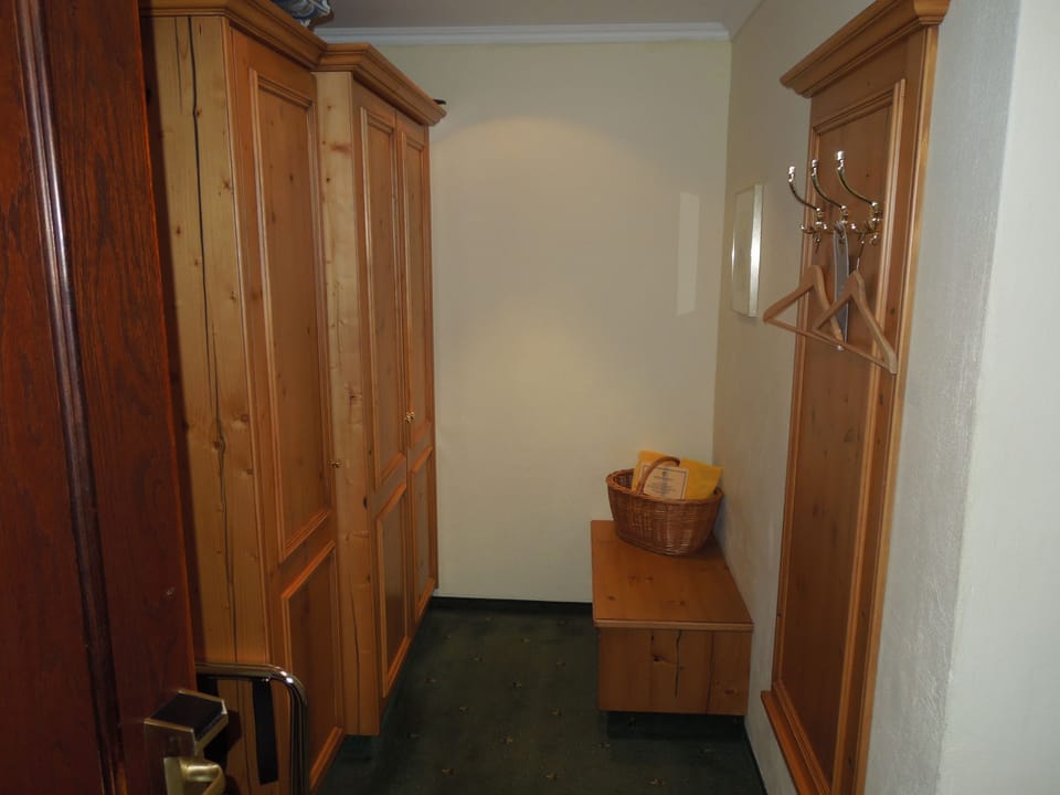 Double Room, Bathtub (Alpsitz) | Room amenity