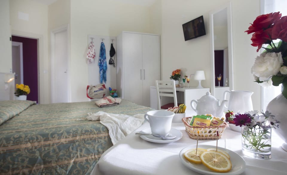 In-room safe, desk, free WiFi, bed sheets