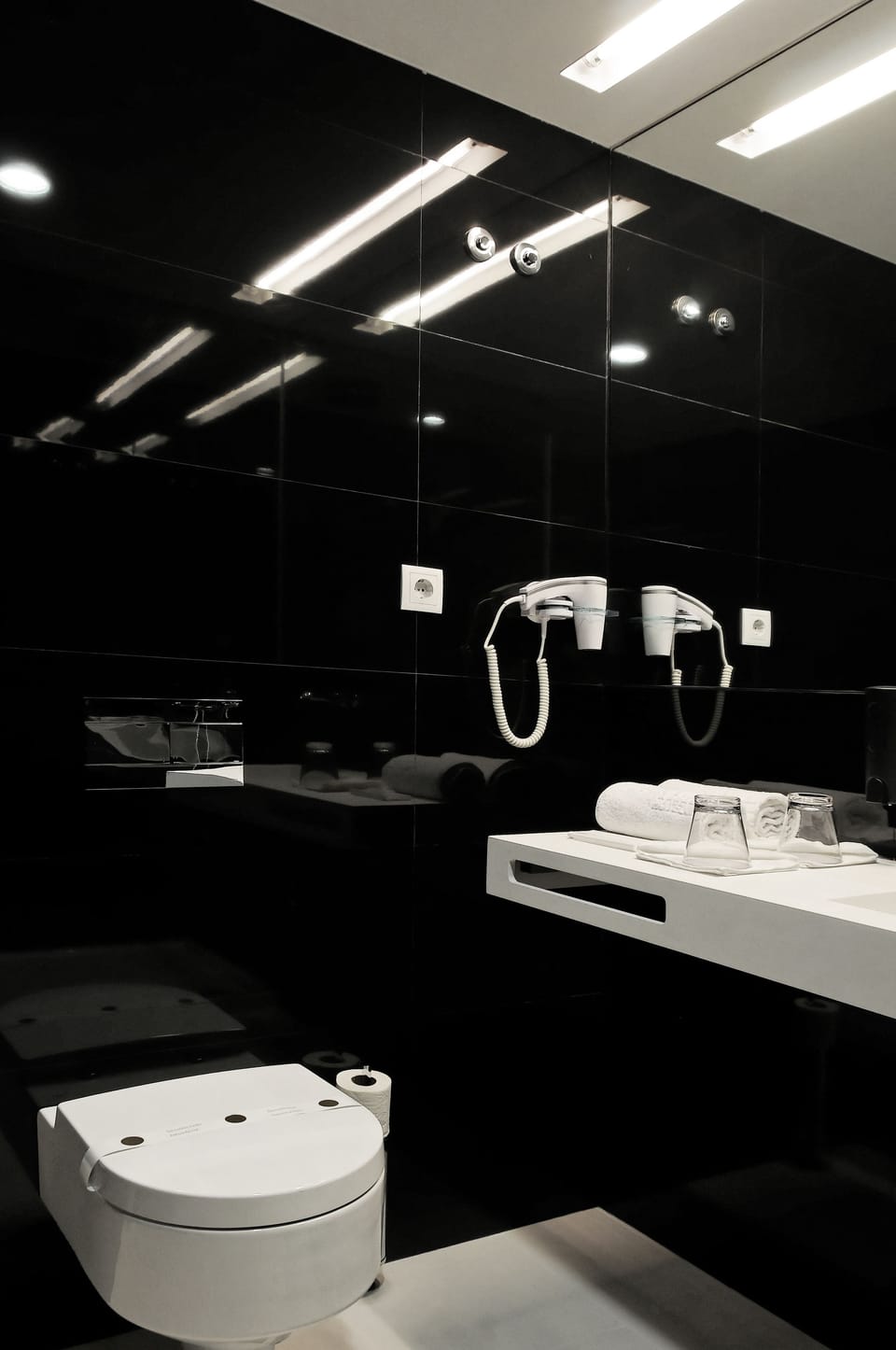 Free toiletries, hair dryer, towels