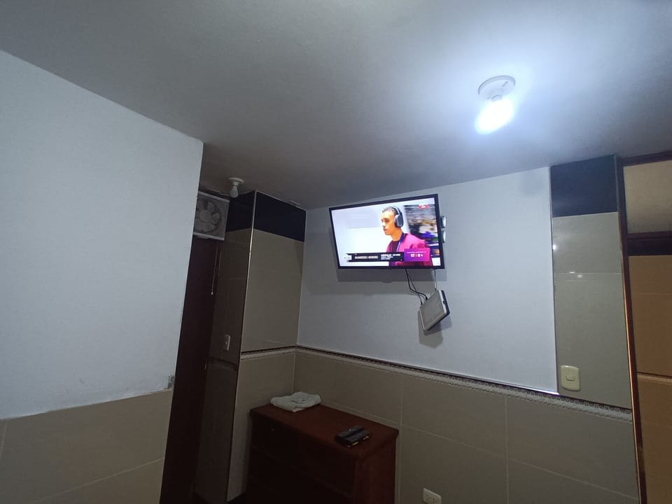 Basic Double Room, 1 Double Bed | 1 bedroom, Egyptian cotton sheets, premium bedding, desk