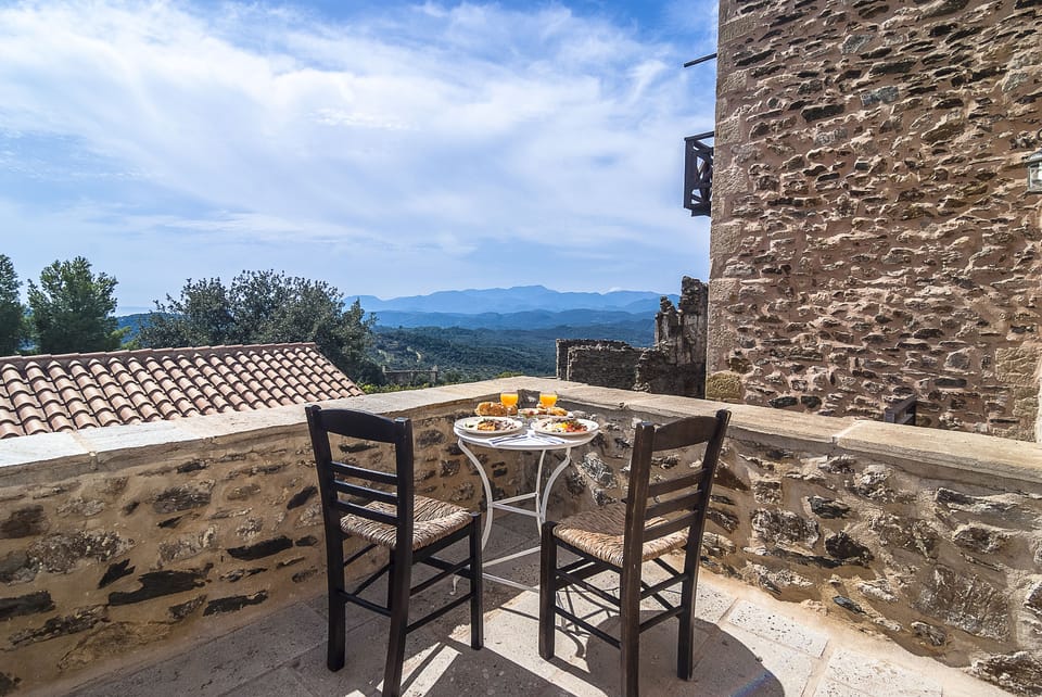 Pyrgos Petropoulaki Hotel in Peloponnese Region