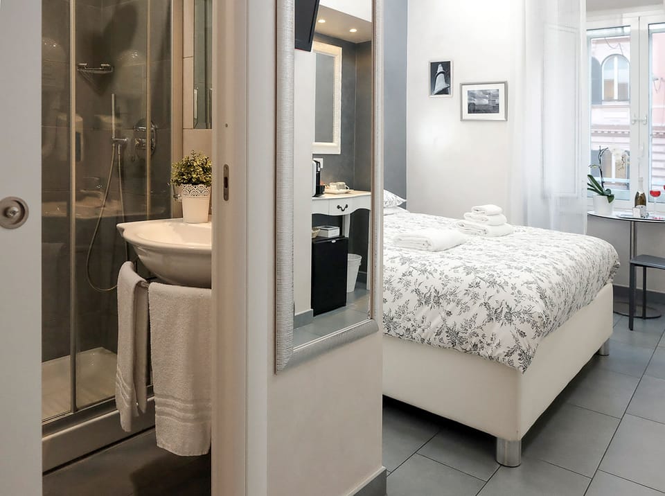 1 bedroom, minibar, in-room safe, desk