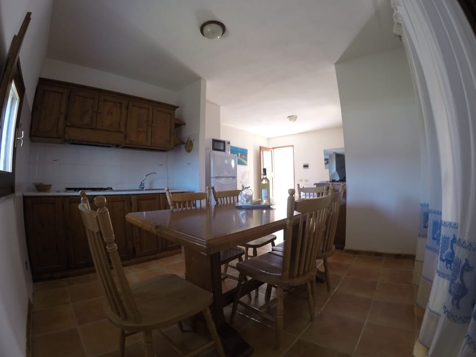 Apartment, 2 Bedrooms, Balcony, Garden View (for 5 people) | Private kitchen | Fridge, microwave, stovetop, coffee/tea maker