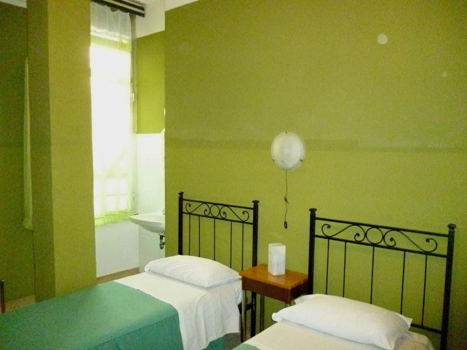 Free WiFi, bed sheets