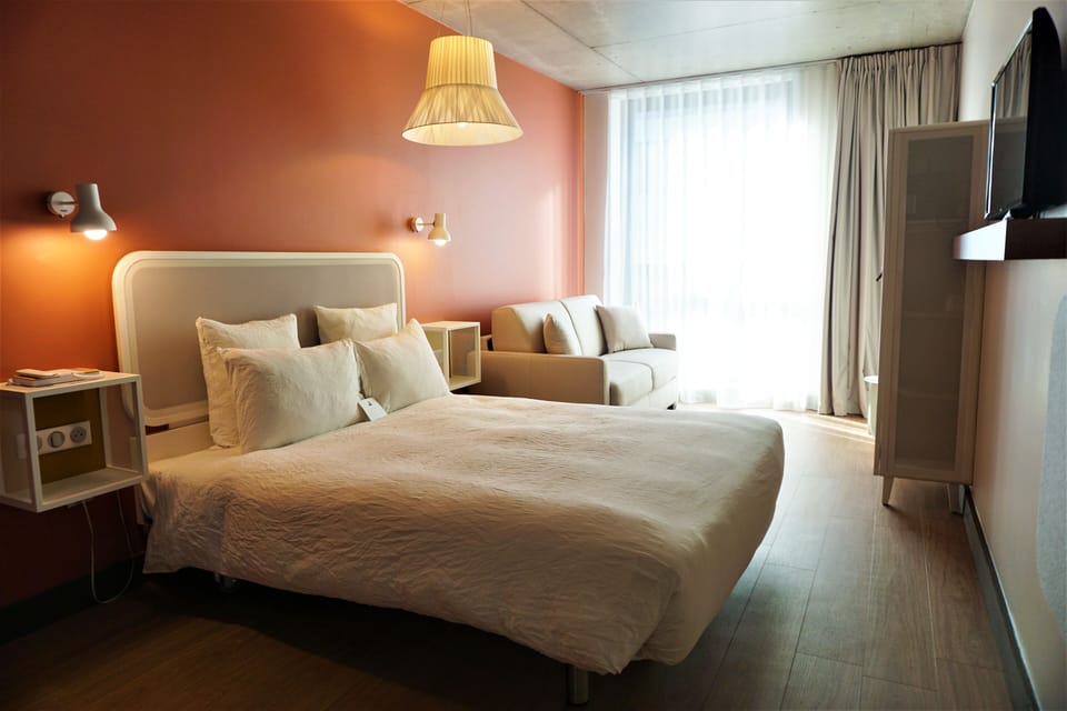 Family Premium Room including self-service snacks & drinks in the Lounge Club | Premium bedding, down comforters, in-room safe, desk