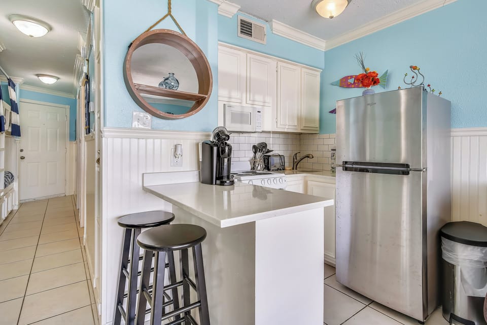 Condo (1 Bedroom) | Property amenity