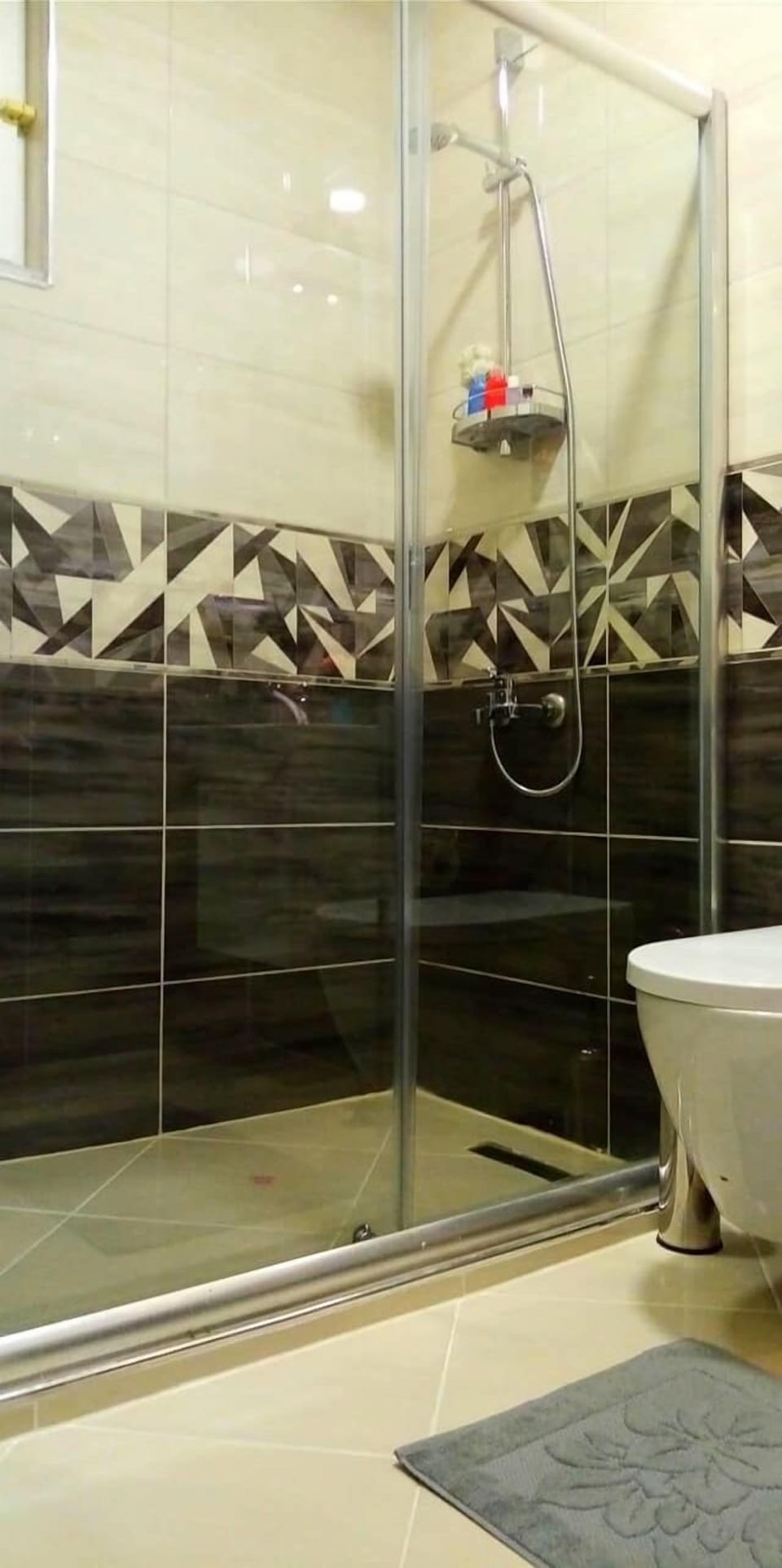 Standard Room | Bathroom