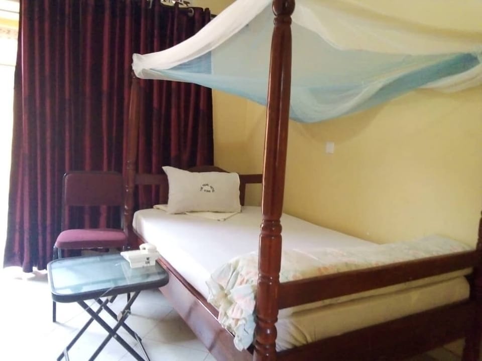 Standard Single Room | Individually furnished, desk, free WiFi