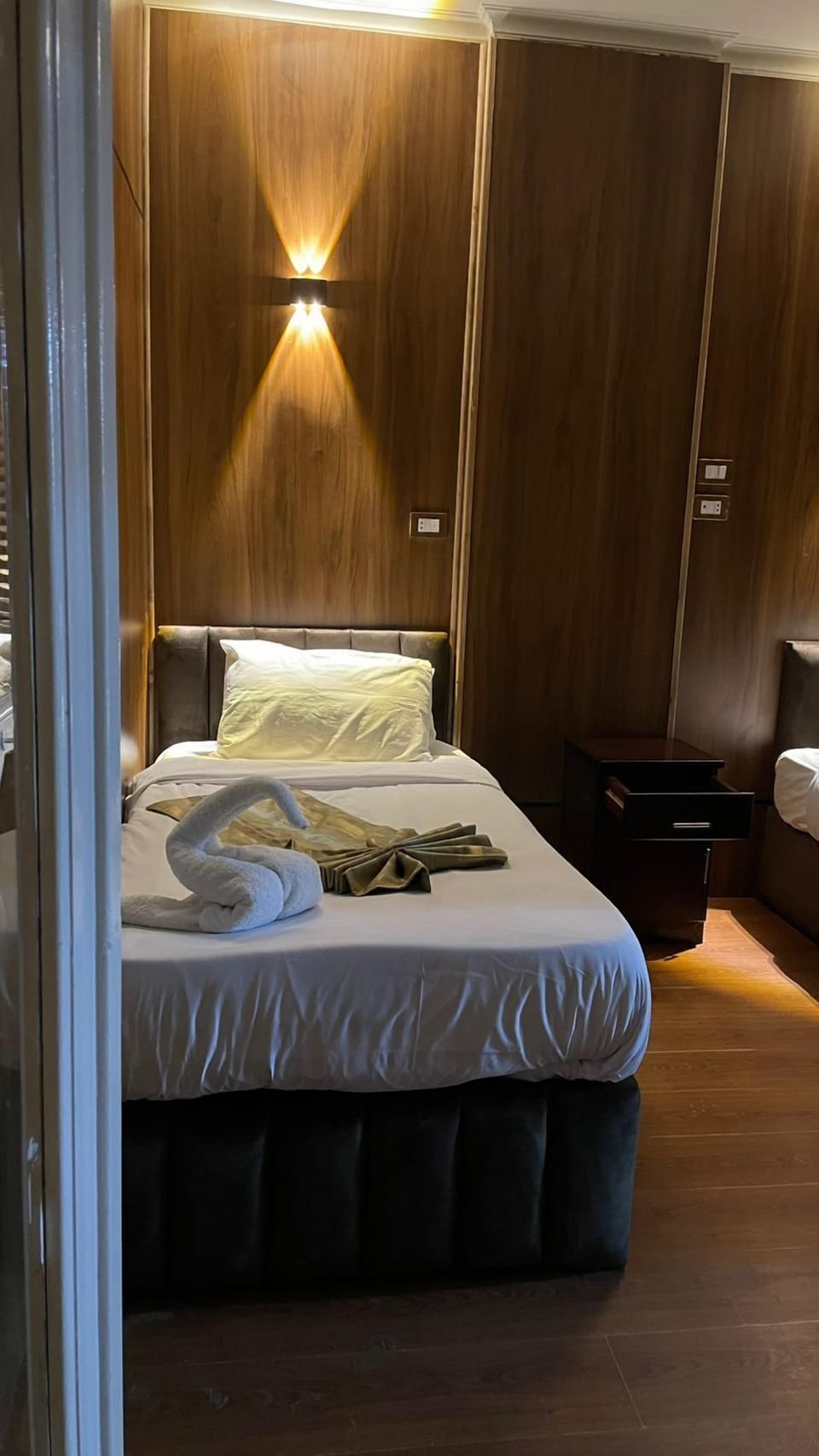 Minibar, iron/ironing board, free WiFi, bed sheets