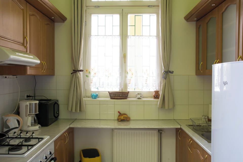 Apartment, 3 Bedrooms, Smoking, Terrace | Interior