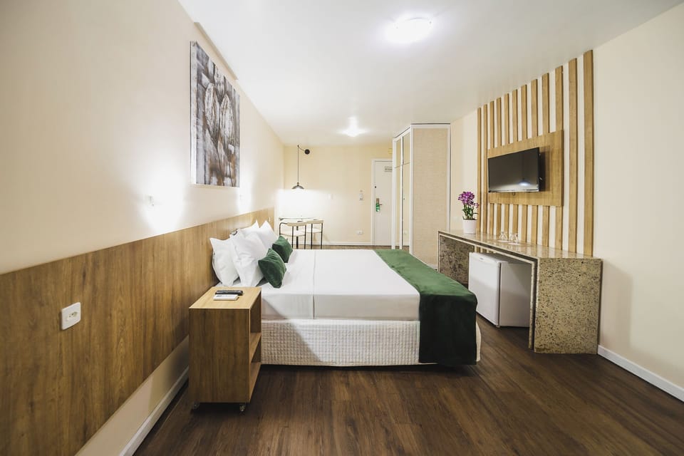 STANDARD CASAL | Minibar, in-room safe, desk, rollaway beds